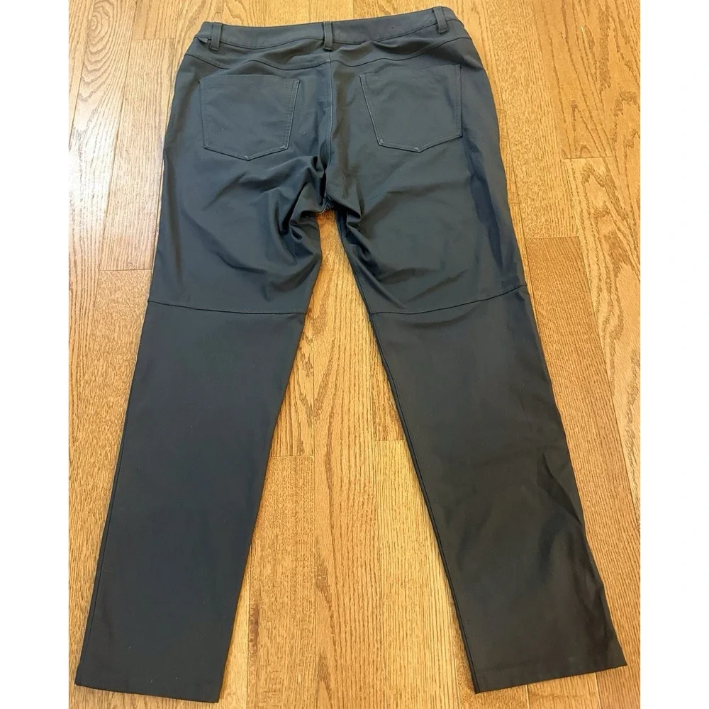 Lululemon Men's ABC 5 Pocket Pants Sz 34 Slim Tapered Dark Grey Stretch Business